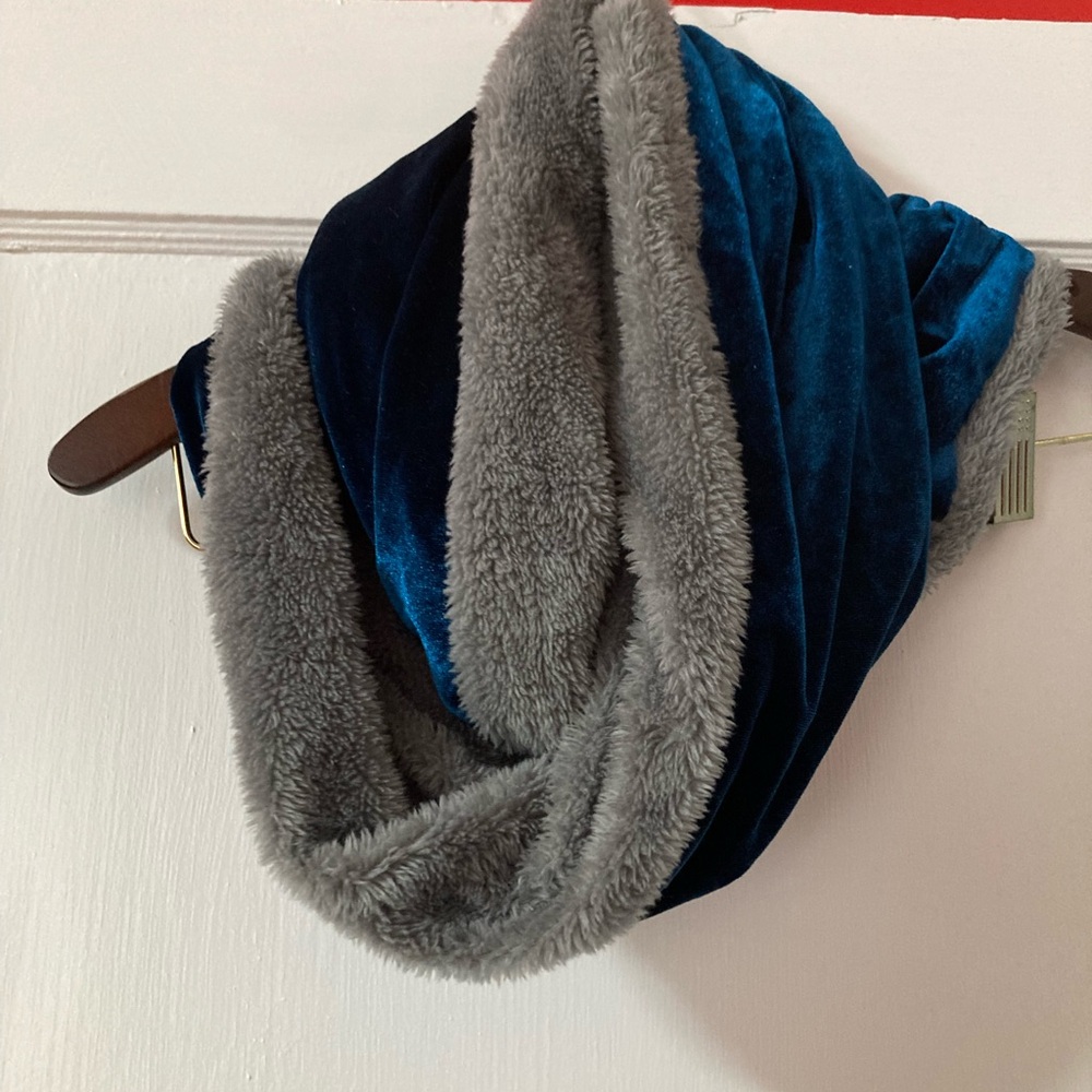Velvet and fleece infinity scarf
